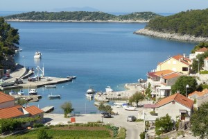 Lido Rent - hire a boat, speed boat or jet ski in Grscica island of Korcula