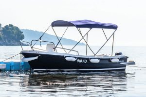 lido-nautika-500-boat-rent-korcula-08-02